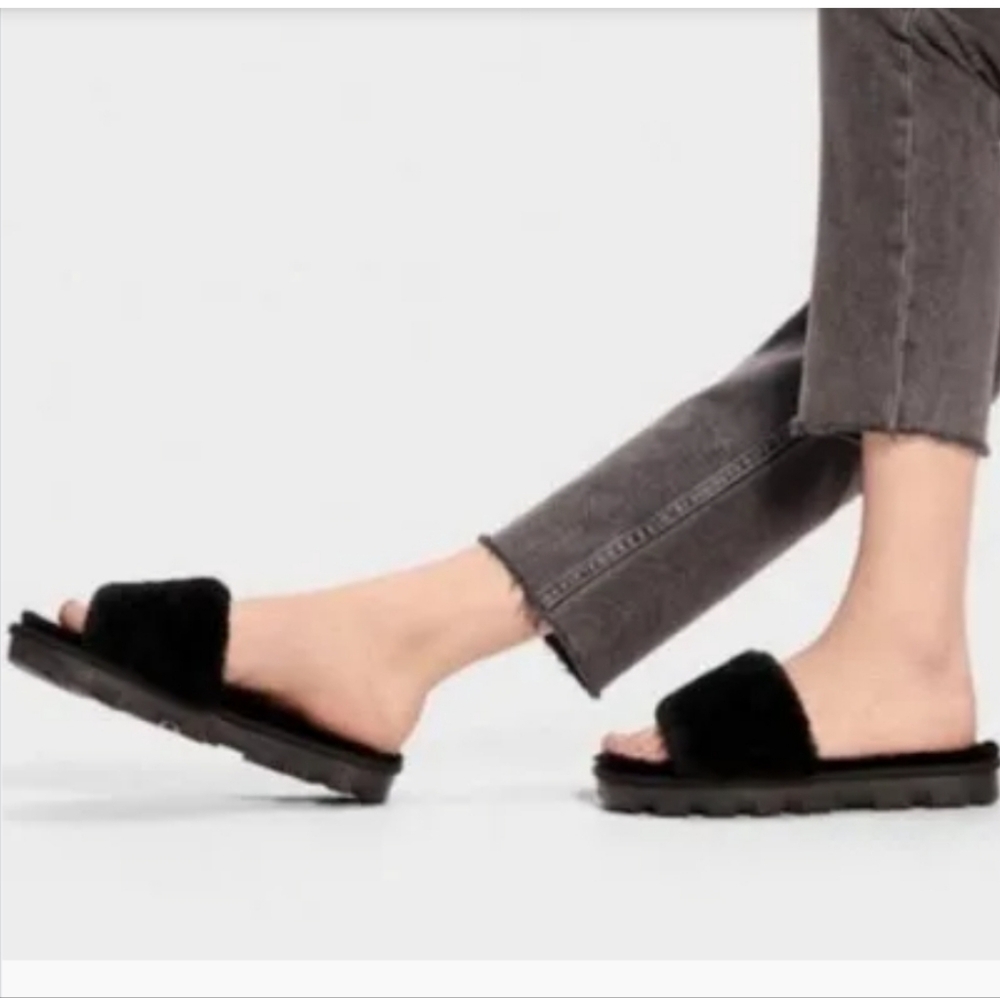 UGG Cozette Slide Slippers Size 10